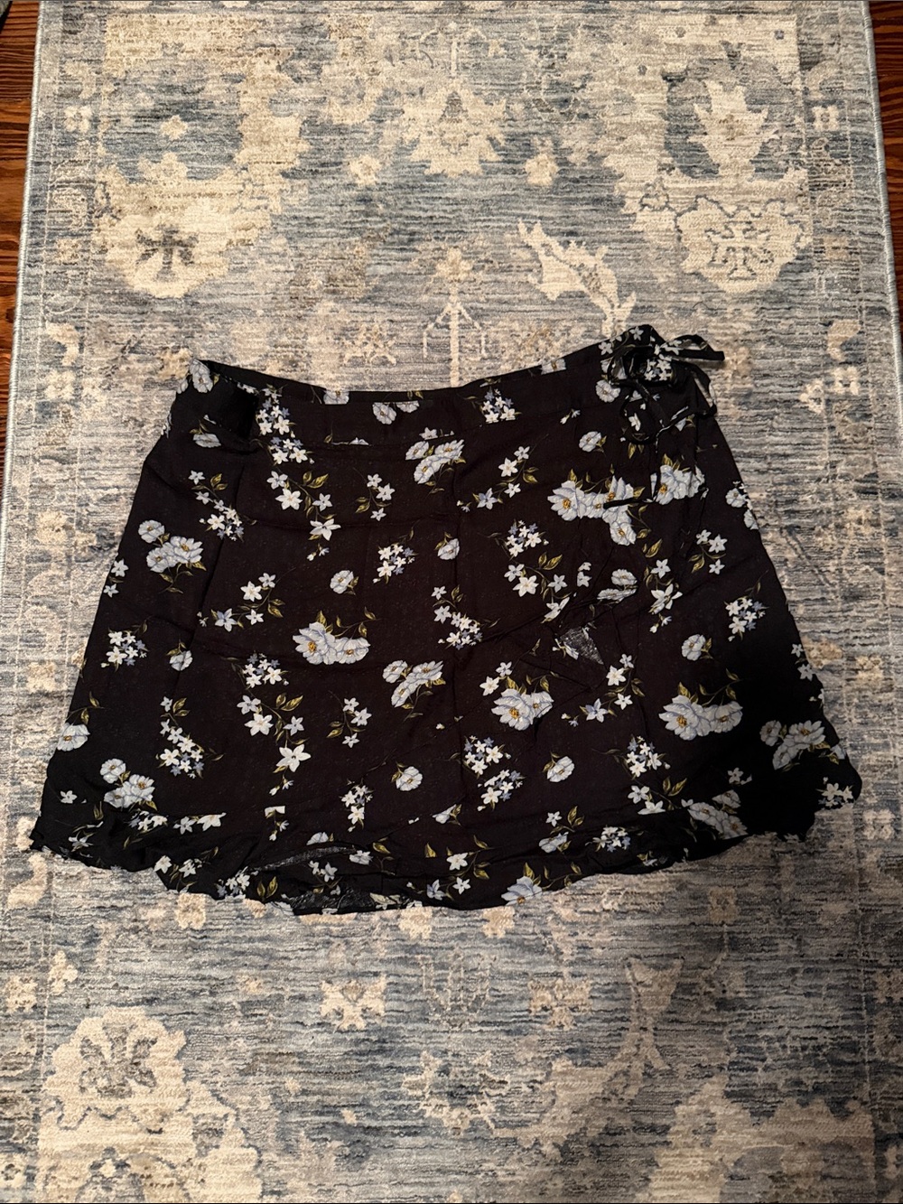 American Eagle Outfitters Black Floral Mini Skirt with White Flowers